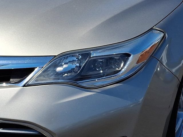 Used 2015 Toyota Avalon XLE Premium FWD image 12