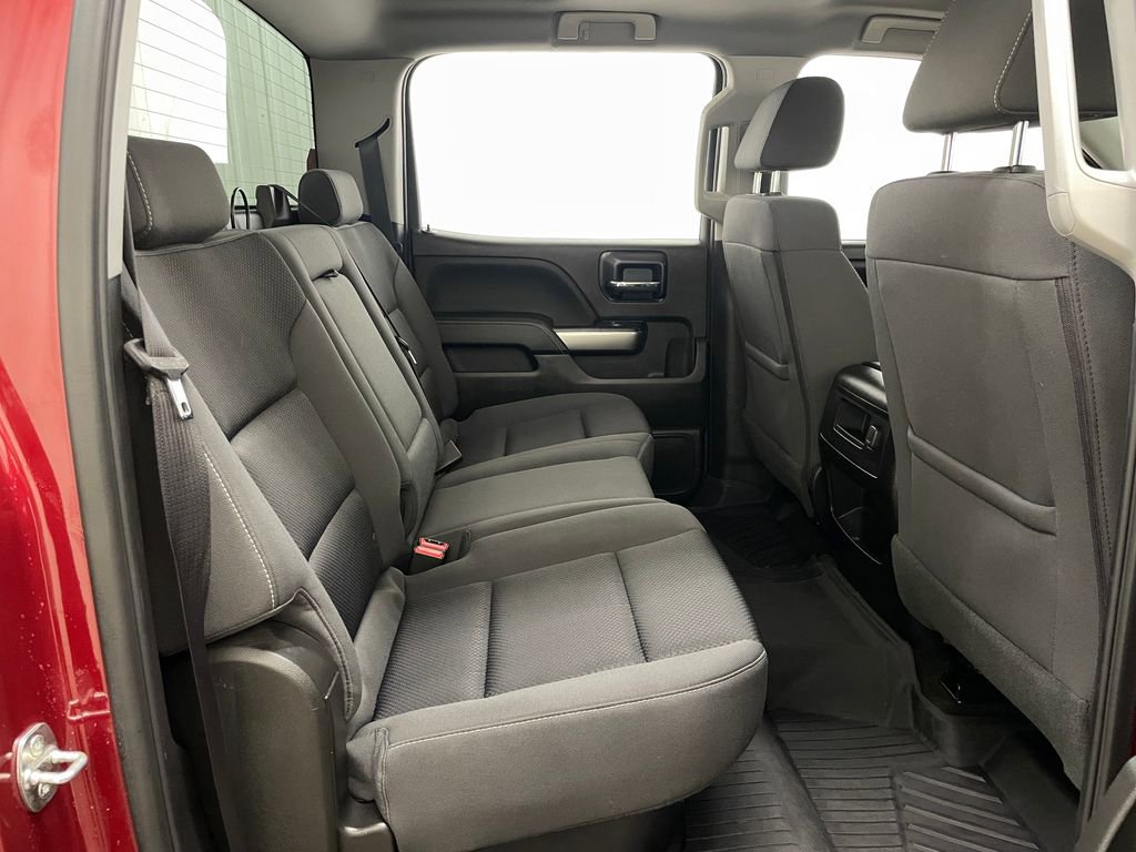 Used 2018 Chevrolet Silverado 1500 LT w/ All Star Edition image 41