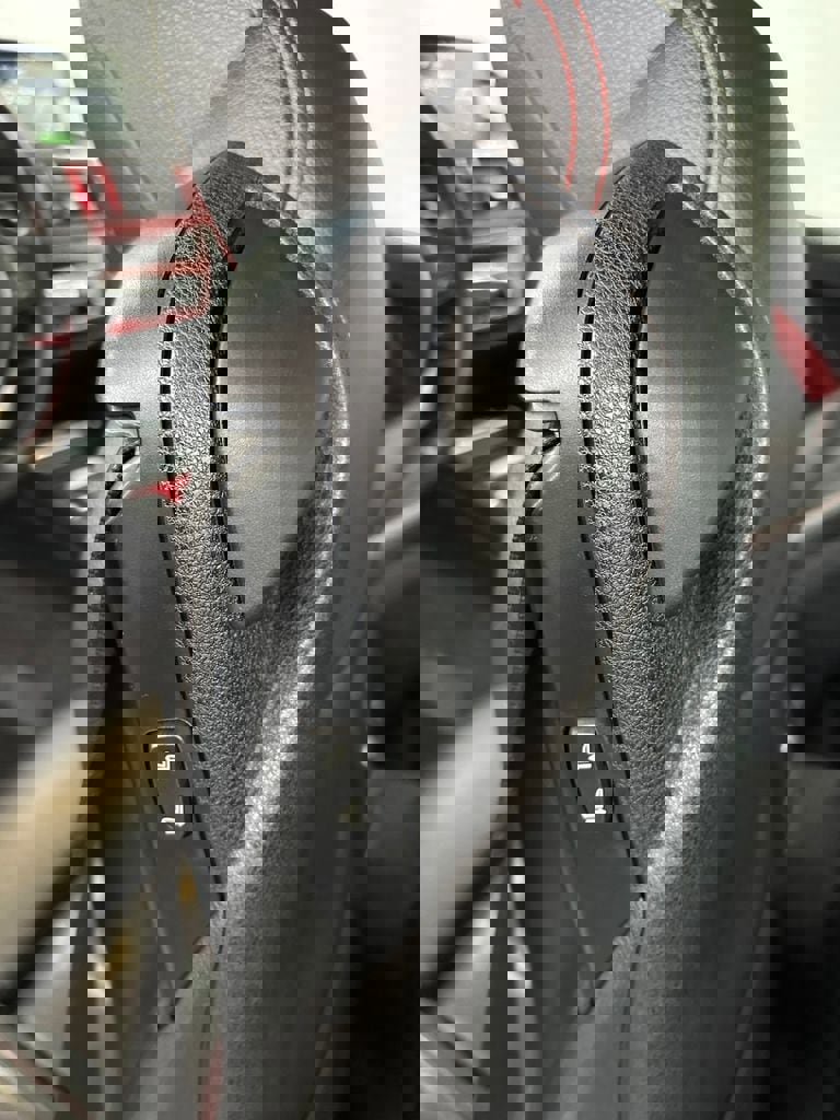 Used 2014 BMW 435i Convertible image 27