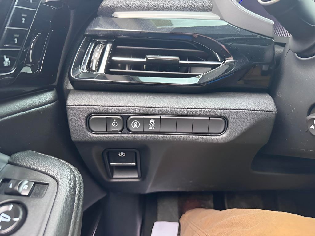 Used 2025 Acura MDX FWD image 20