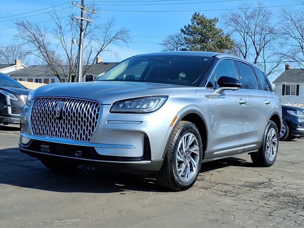 Certified 2023 Lincoln Corsair AWD w/ Equipment Group 101A image 3