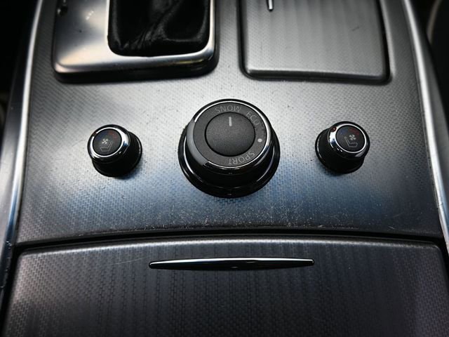 Used 2017 INFINITI Q70 L 3.7 image 4