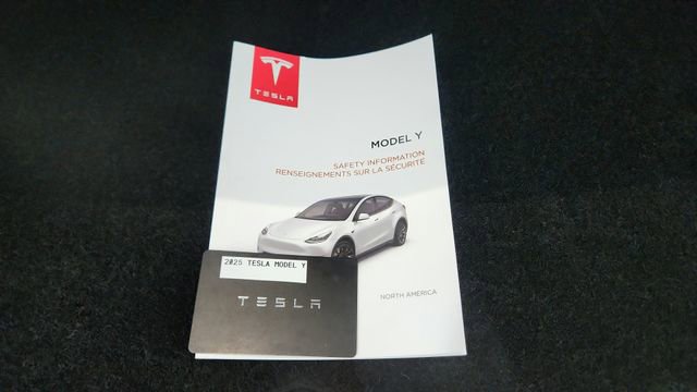 Used 2025 Tesla Model Y Performance AWD/4WD image 62