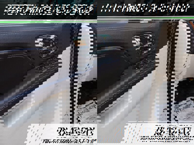 Used 2013 Cadillac Escalade Platinum image 22