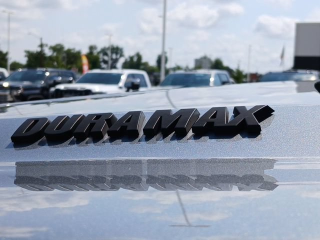 Certified 2024 Chevrolet Silverado 1500 RST AWD/4WD image 10
