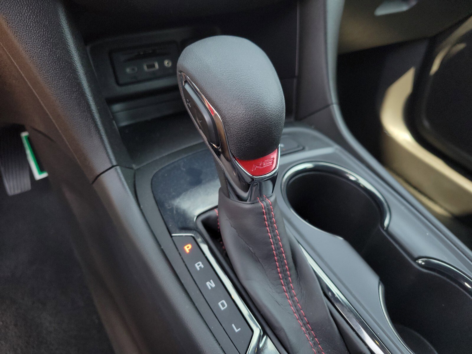 Used 2023 Chevrolet Equinox RS image 26