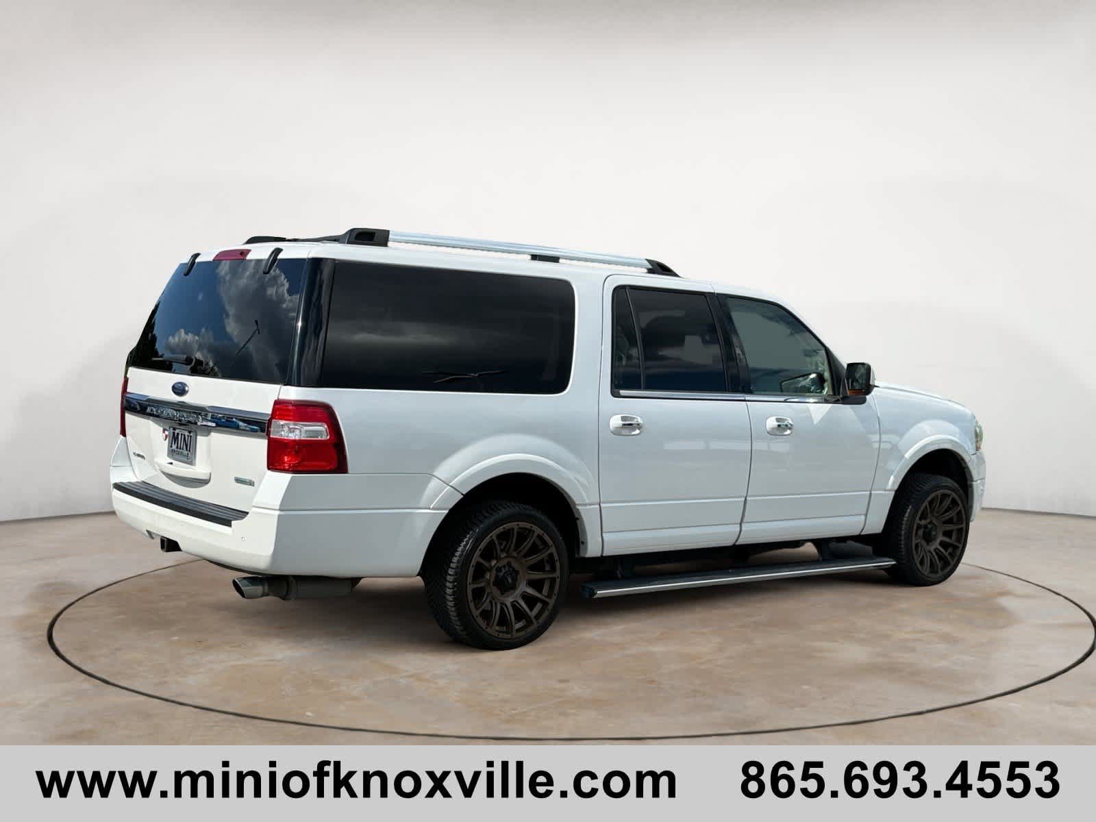 Used 2017 Ford Expedition EL Limited w/ Equipment Group 301A AWD/4WD image 3