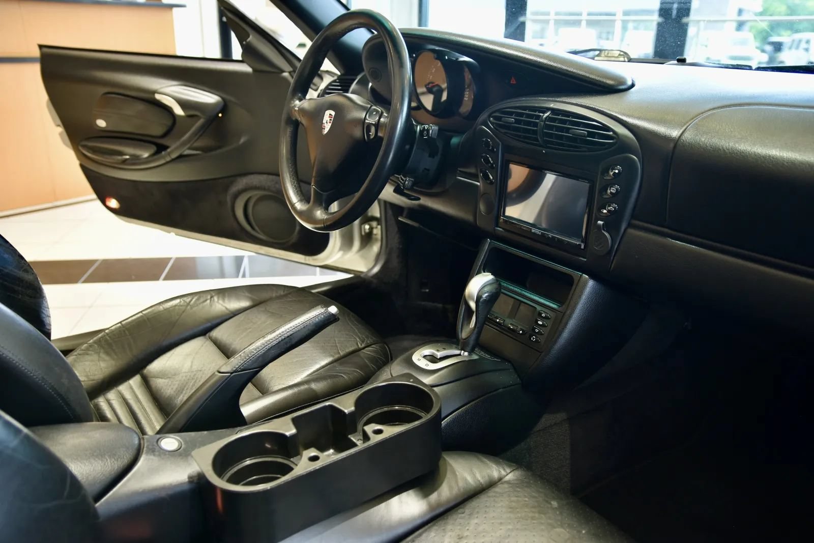 Used 2001 Porsche Boxster RWD image 26