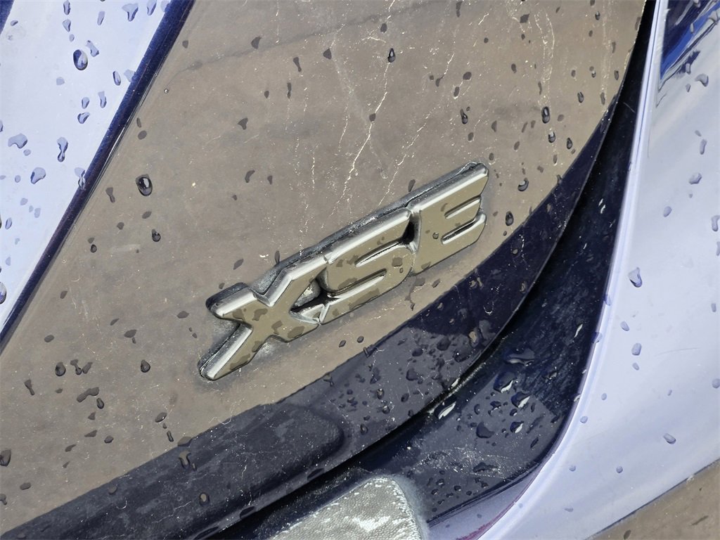Used 2022 Toyota Camry XSE image 17