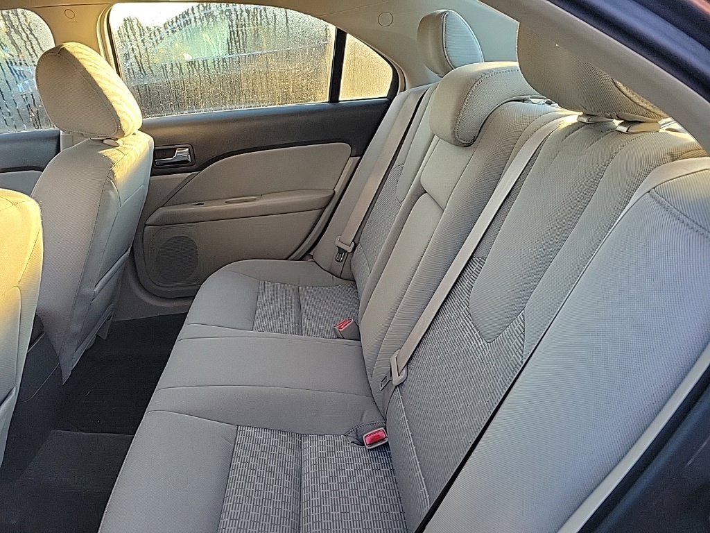Used 2012 Ford Fusion SE FWD image 13