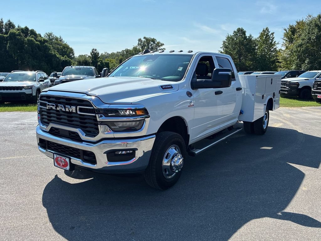 New 2026 RAM 3500 Tradesman w/ Chrome Appearance Group A AWD/4WD image 8