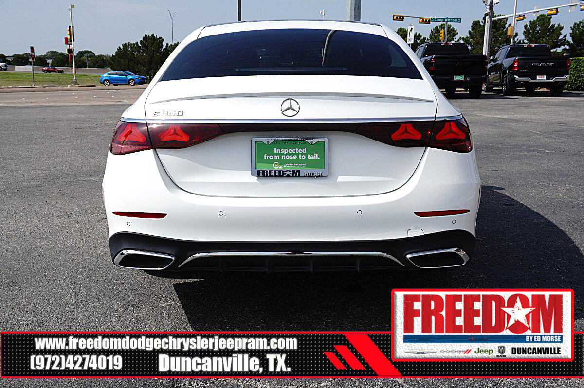 Used 2025 Mercedes-Benz E 350 Sedan image 4