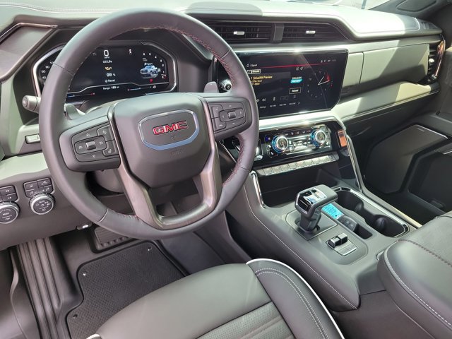 Used 2024 GMC Sierra 1500 AT4X image 10