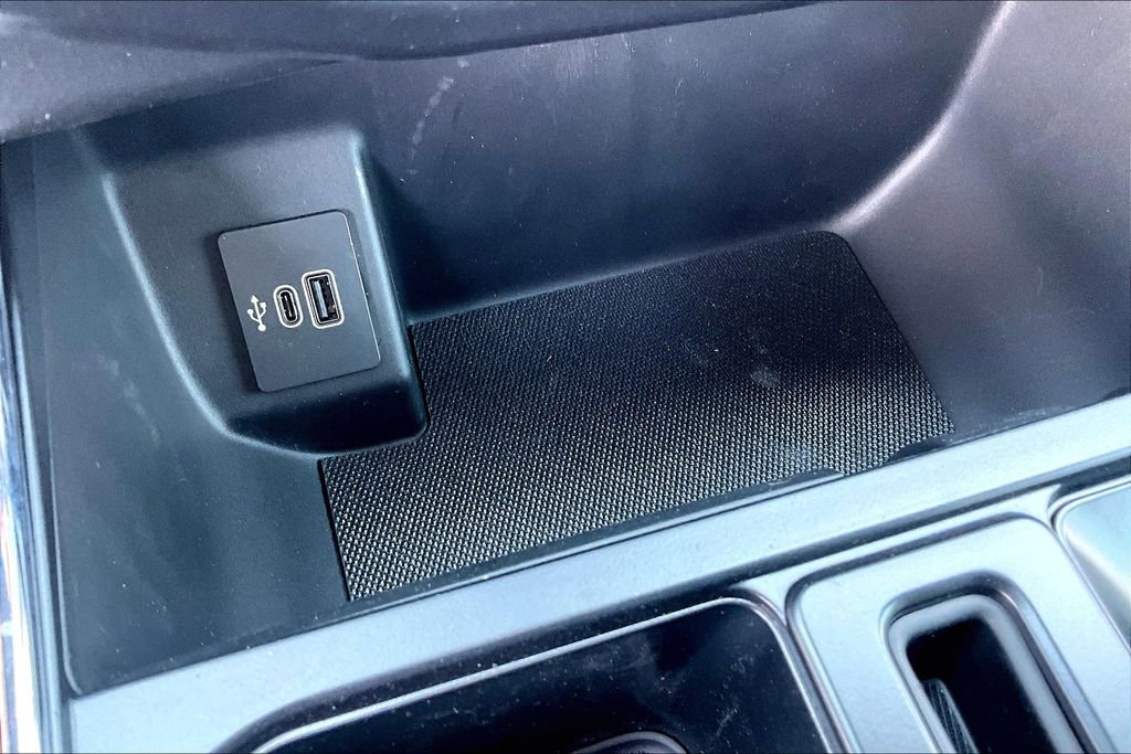 New 2025 Ford F150 Lightning Flash image 17