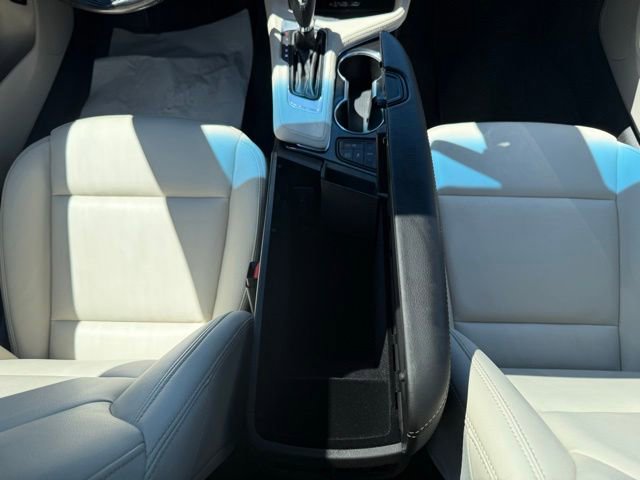 Used 2021 Cadillac CT4 Luxury w/ Sun And Sound Package AWD/4WD image 39
