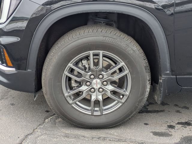 Used 2025 GMC Acadia Elevation image 10