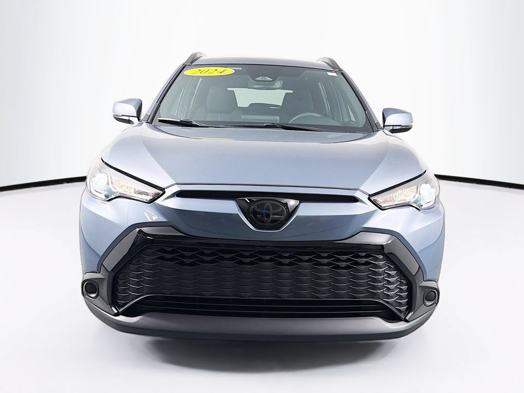 Used 2024 Toyota Corolla Cross AWD Hybrid image 2