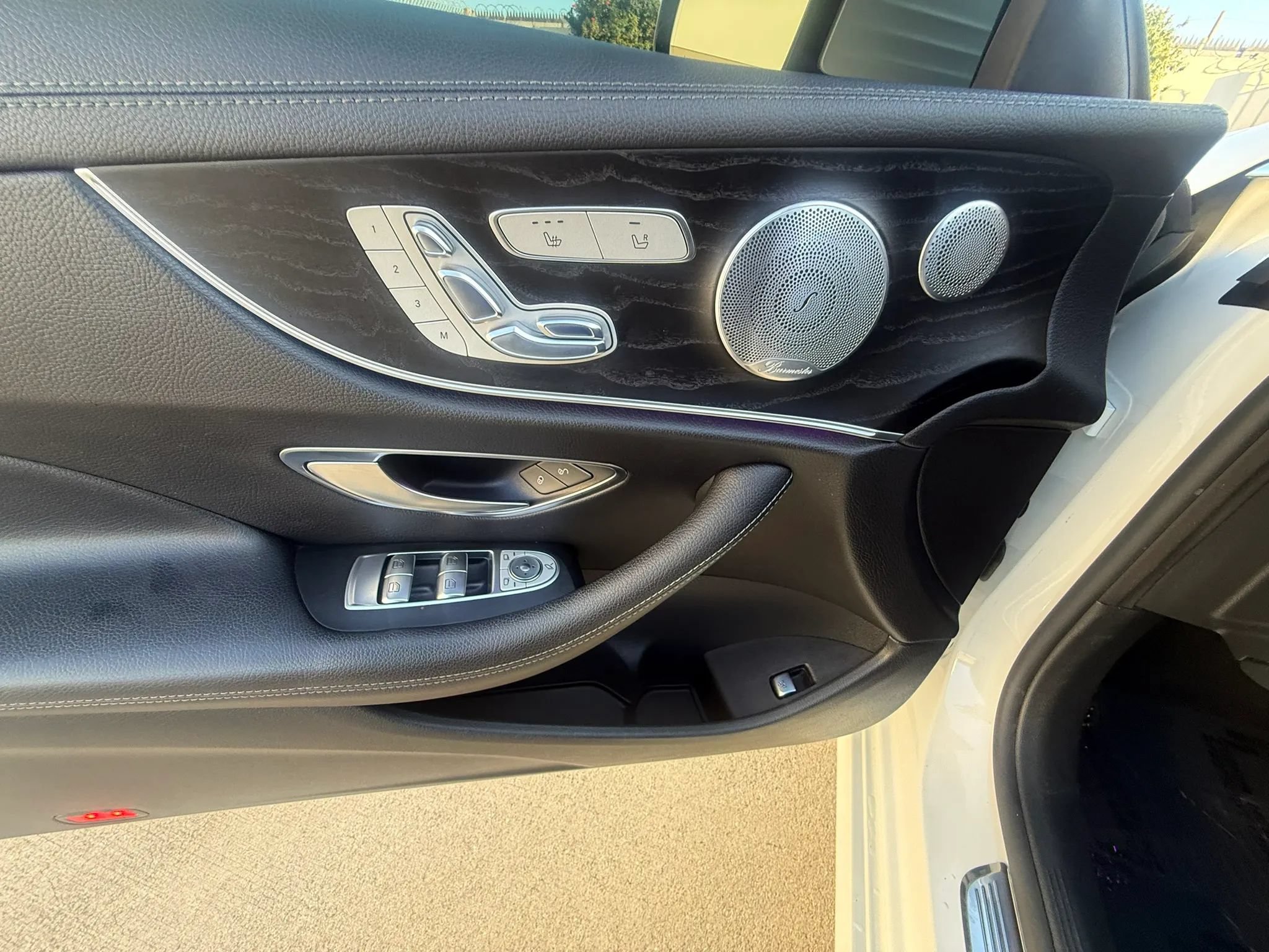 Used 2018 Mercedes-Benz E 400 Coupe image 8