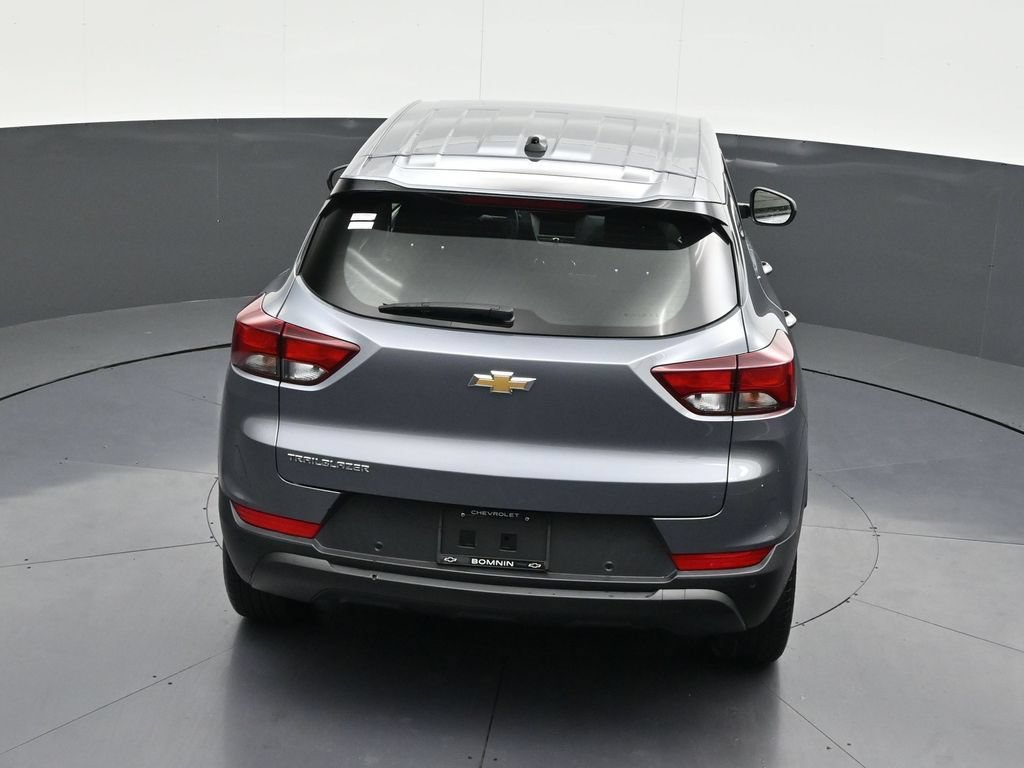 Used 2022 Chevrolet TrailBlazer LS FWD image 19