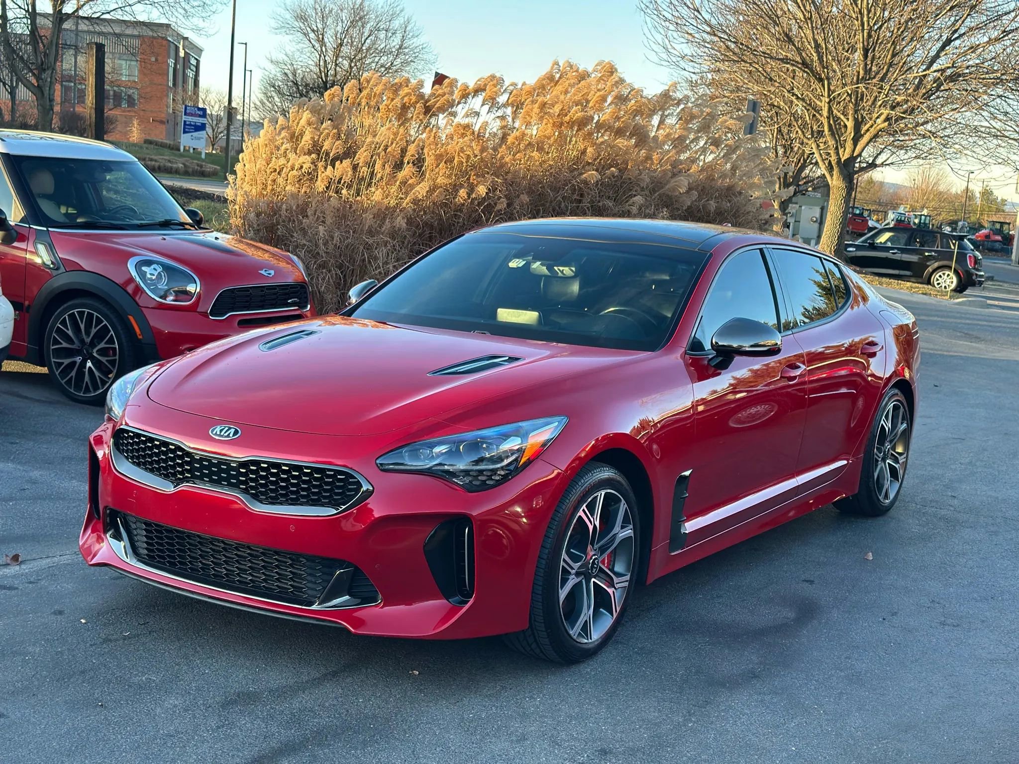 Used 2018 Kia Stinger GT2 image 2