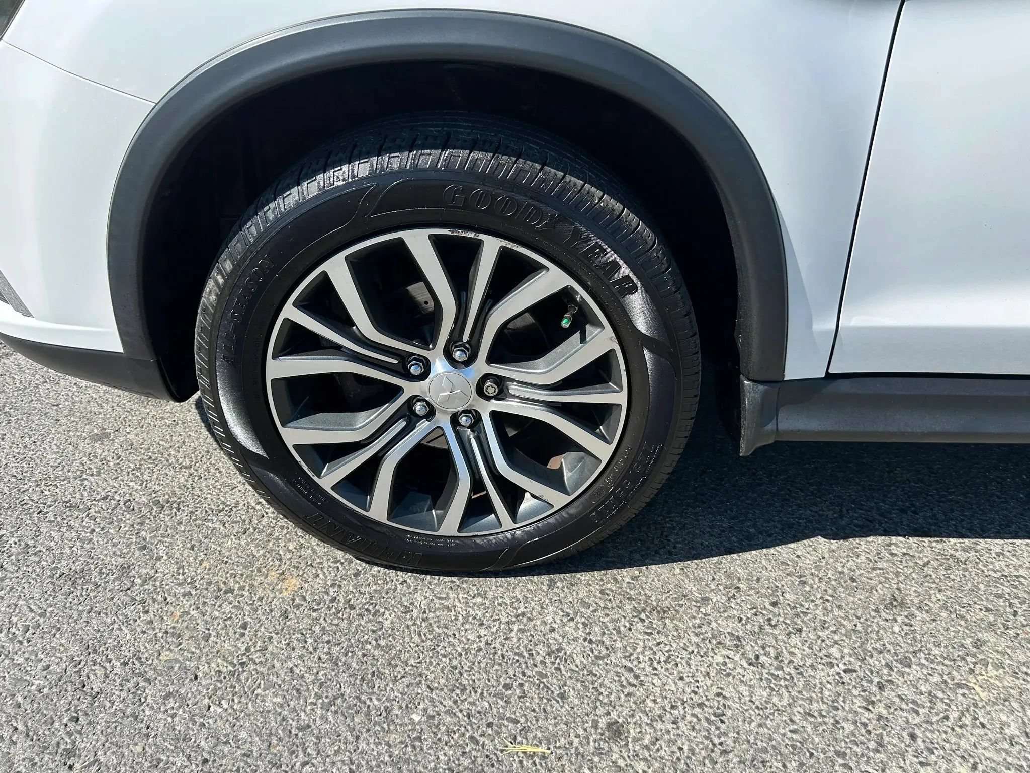 Used 2016 Mitsubishi Outlander Sport GT AWD/4WD image 23