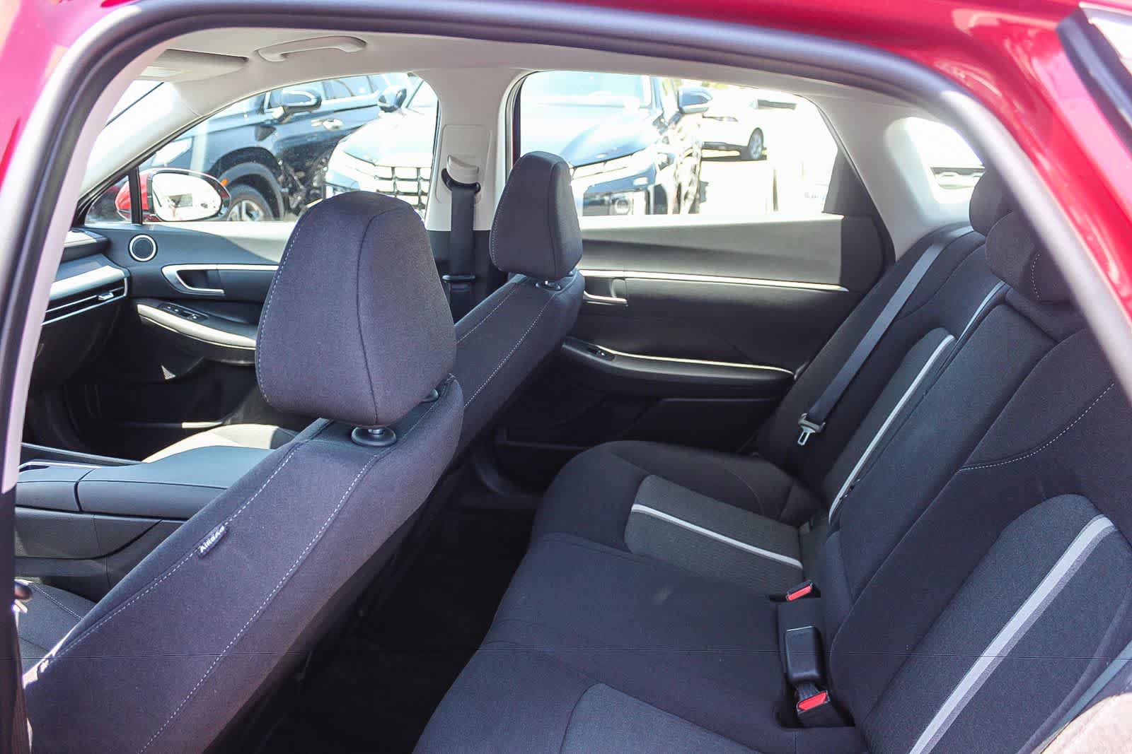Certified 2025 Hyundai Sonata SEL FWD image 23