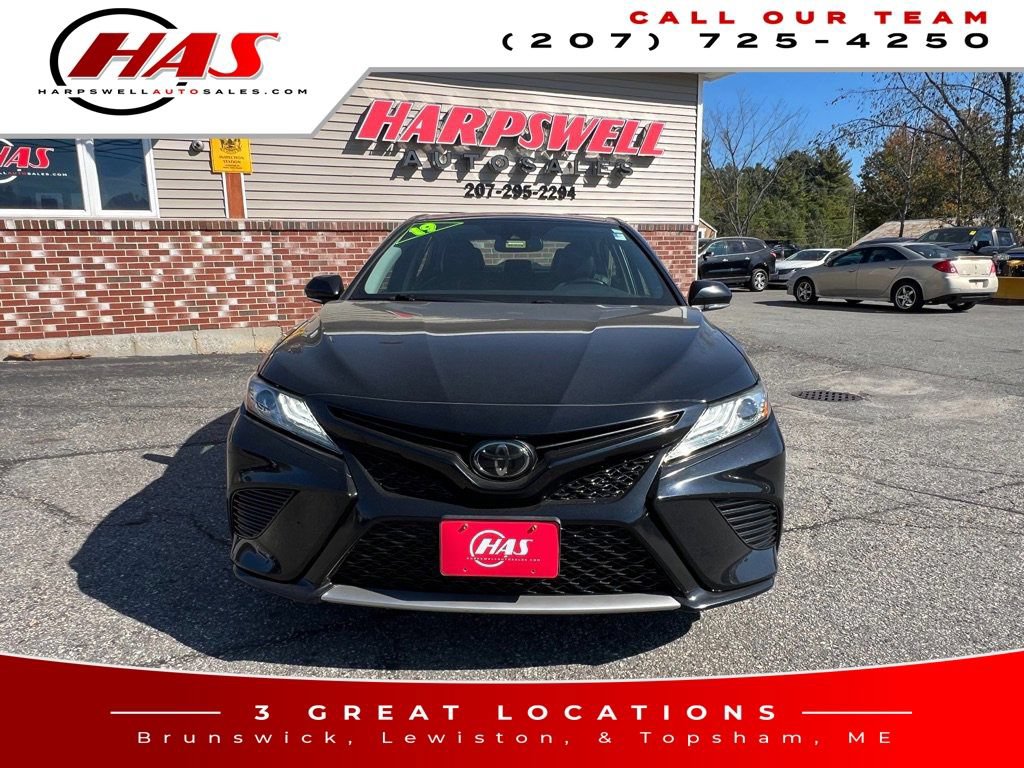 Used 2019 Toyota Camry XSE FWD image 9