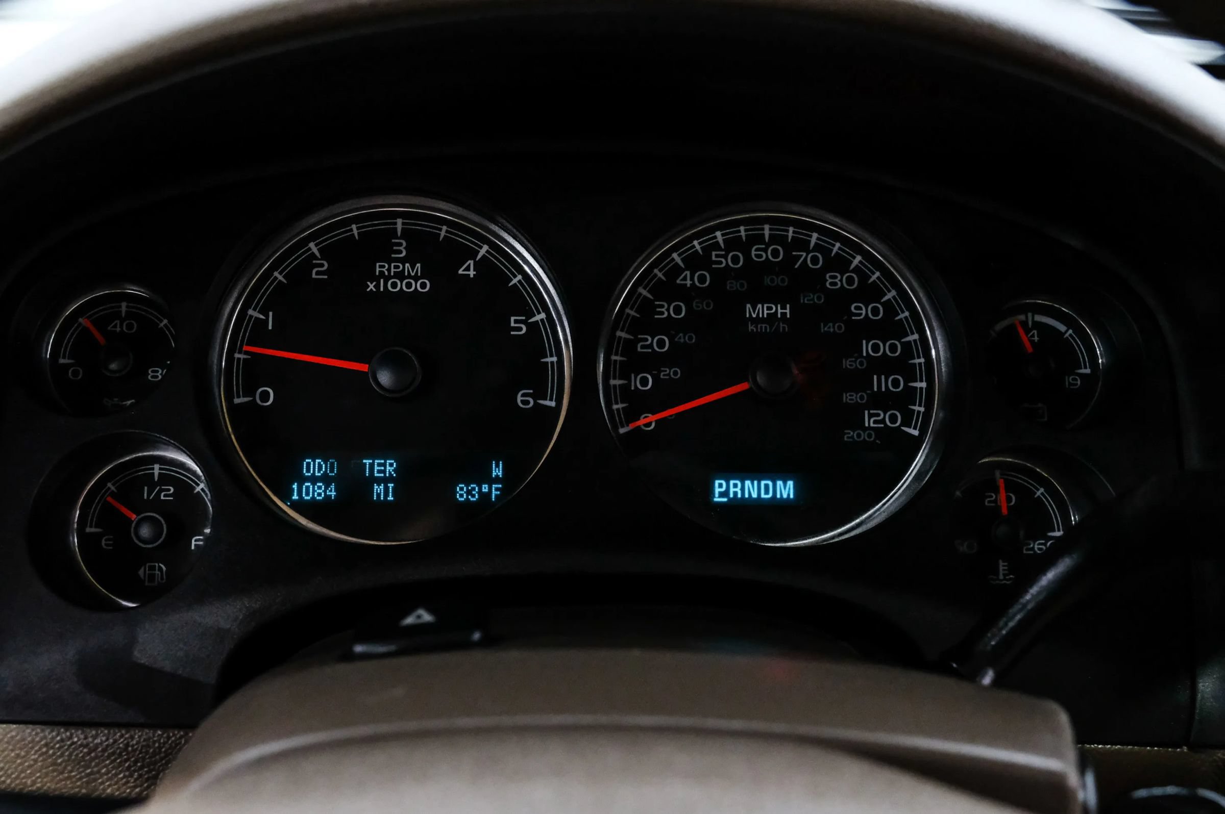 Used 2013 Chevrolet Tahoe LTZ RWD image 25