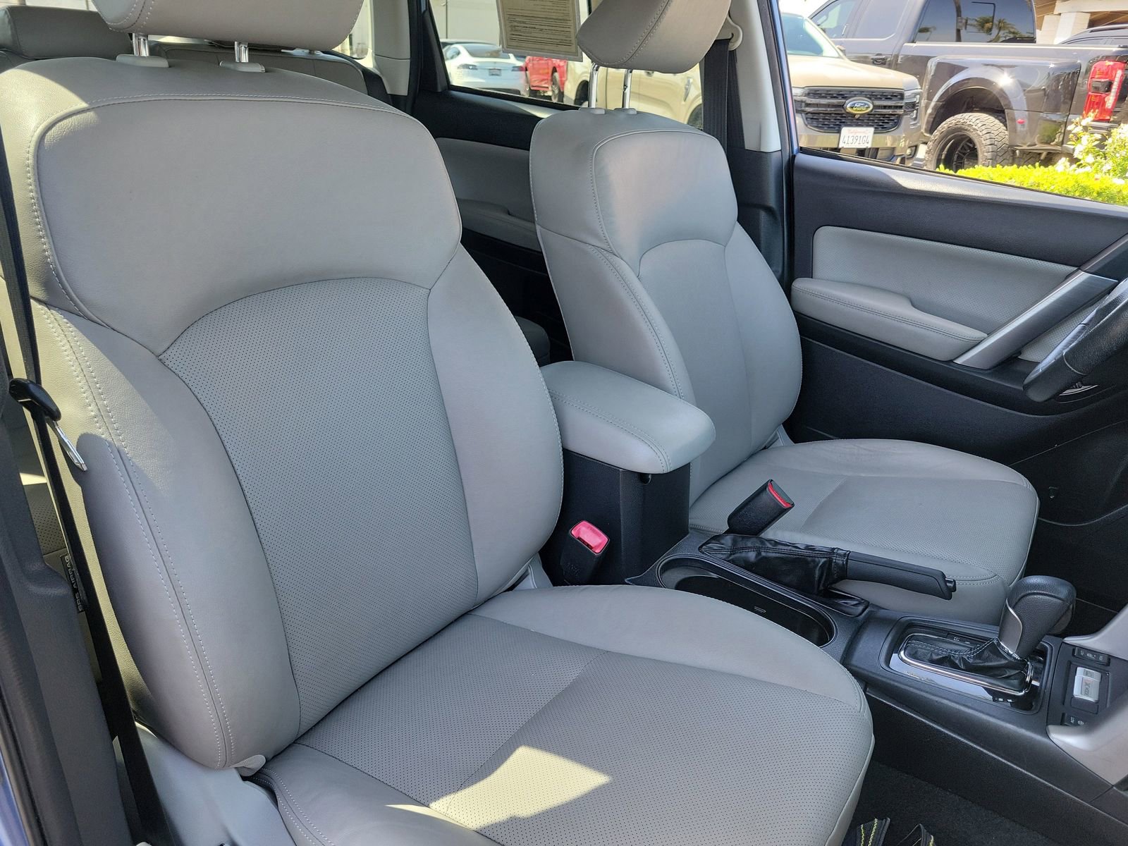 Used 2015 Subaru Forester 2.5i Touring w/ Eyesight & Navigation System AWD/4WD image 24