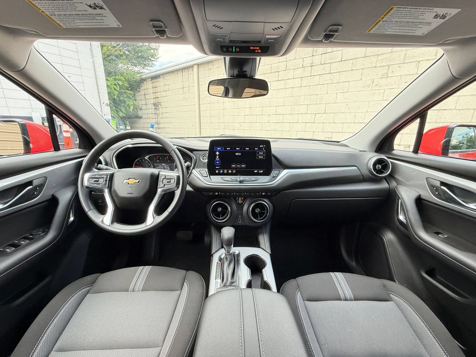 Used 2026 Chevrolet Blazer LT AWD/4WD image 33