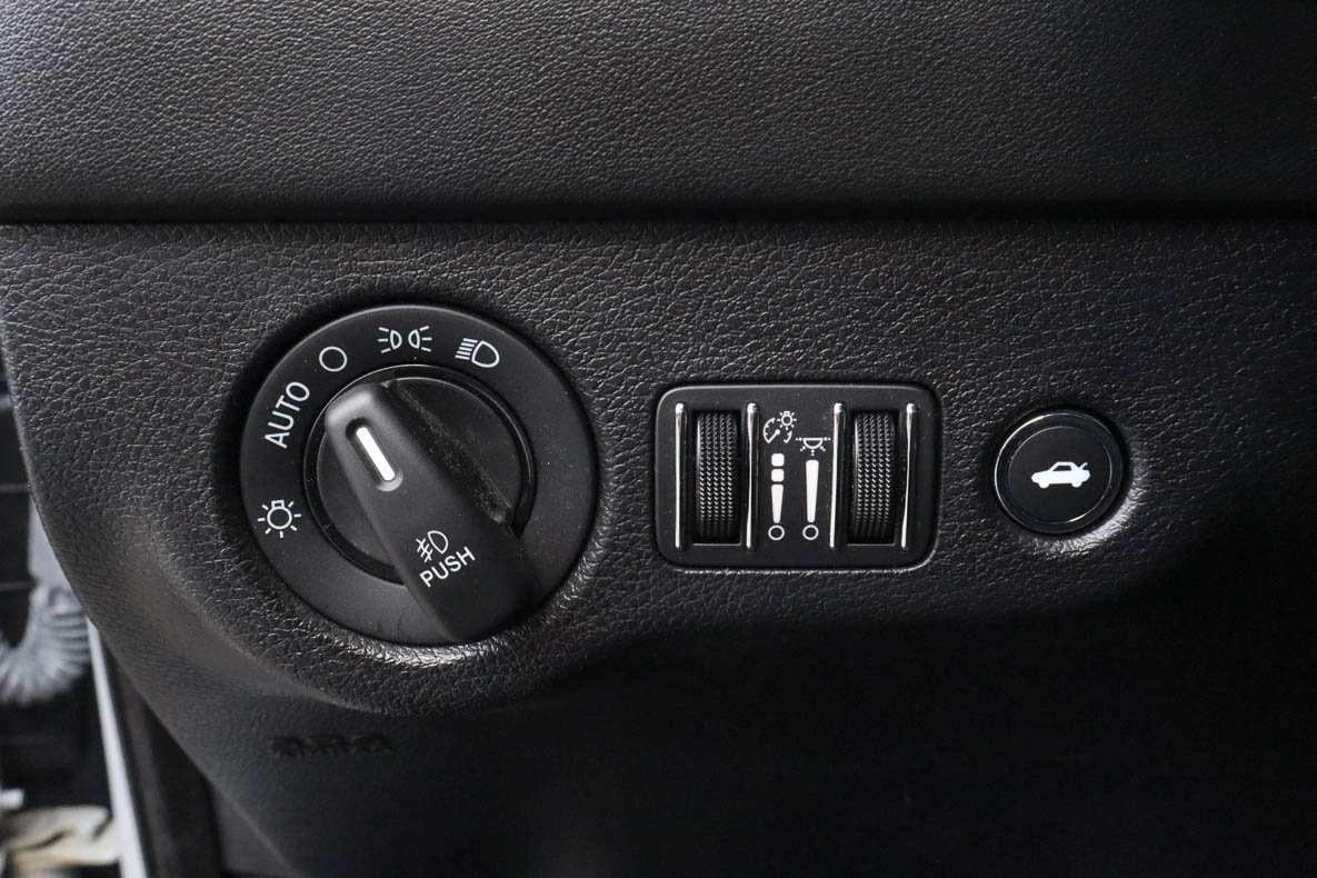 Used 2022 Dodge Charger Scat Pack w/ Daytona Edition Group image 18