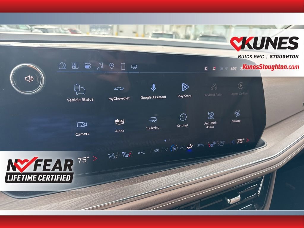 Used 2025 Chevrolet Suburban High Country AWD/4WD image 28