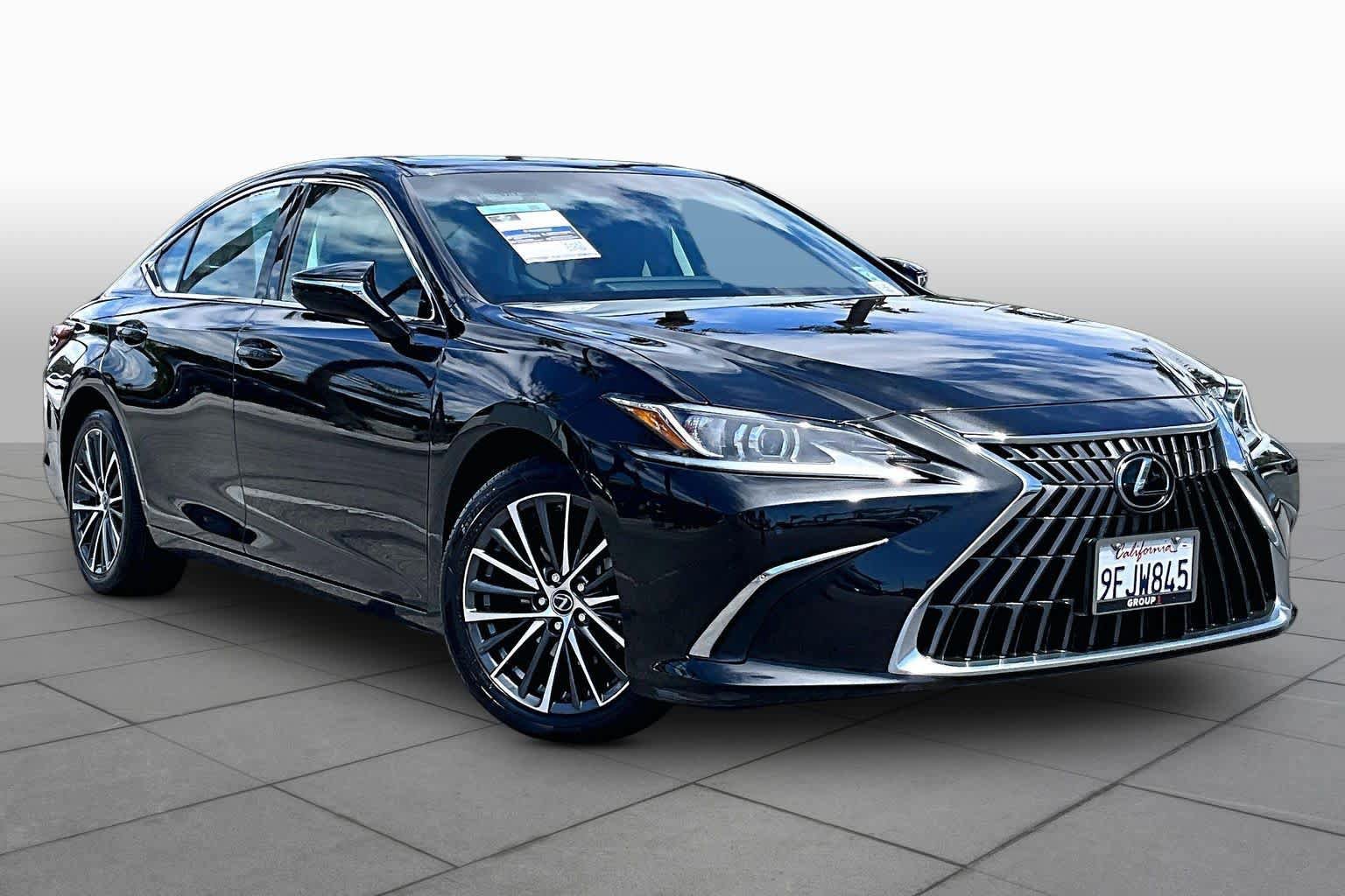 Used 2023 Lexus ES 250 w/ Premium Package AWD/4WD image 2