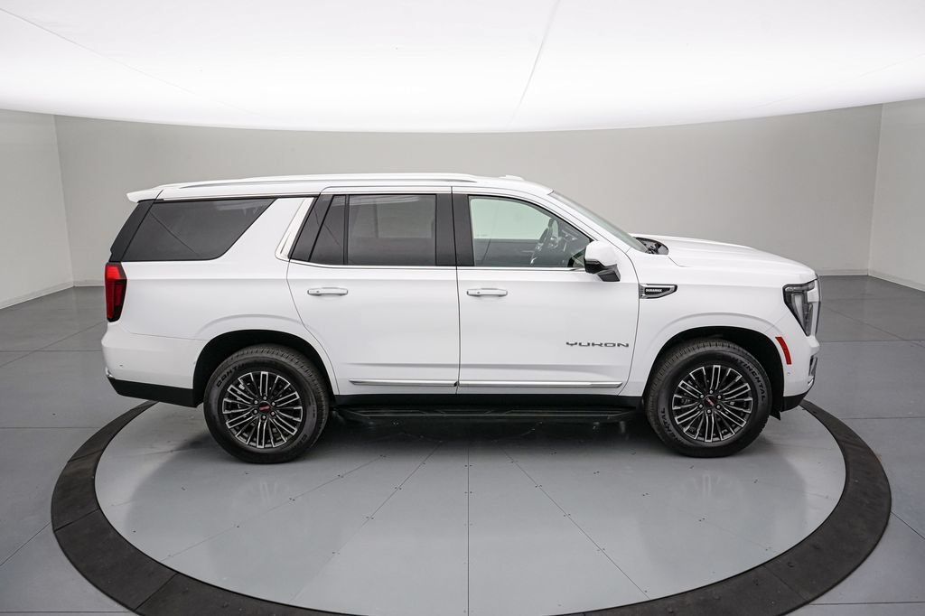 Used 2026 GMC Yukon Elevation AWD/4WD image 3