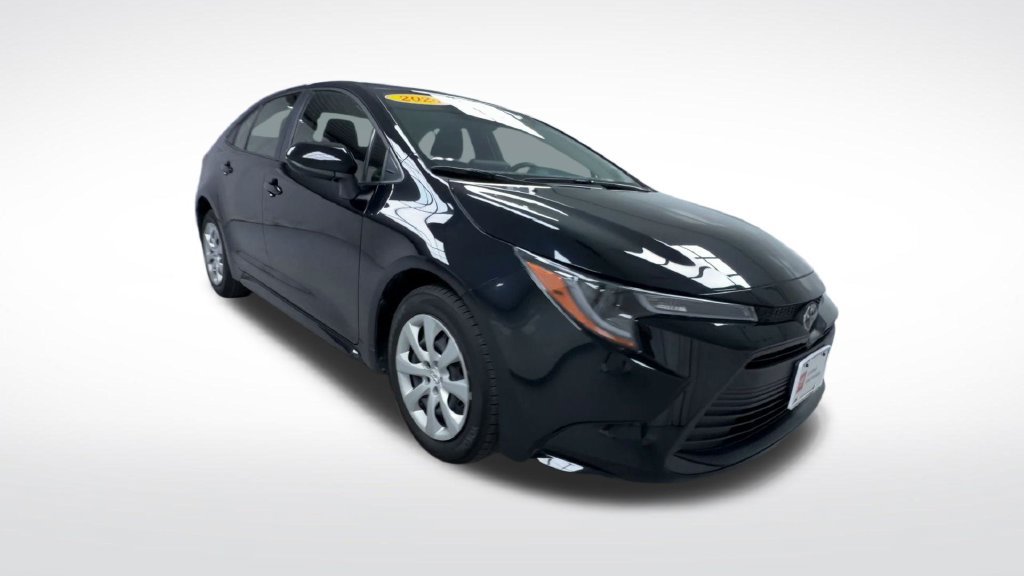 Certified 2024 Toyota Corolla LE FWD image 2