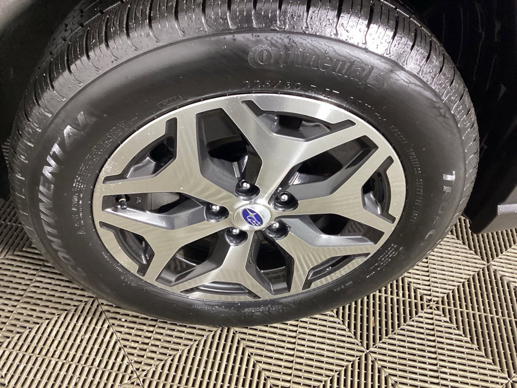 Used 2022 Subaru Forester Premium image 7