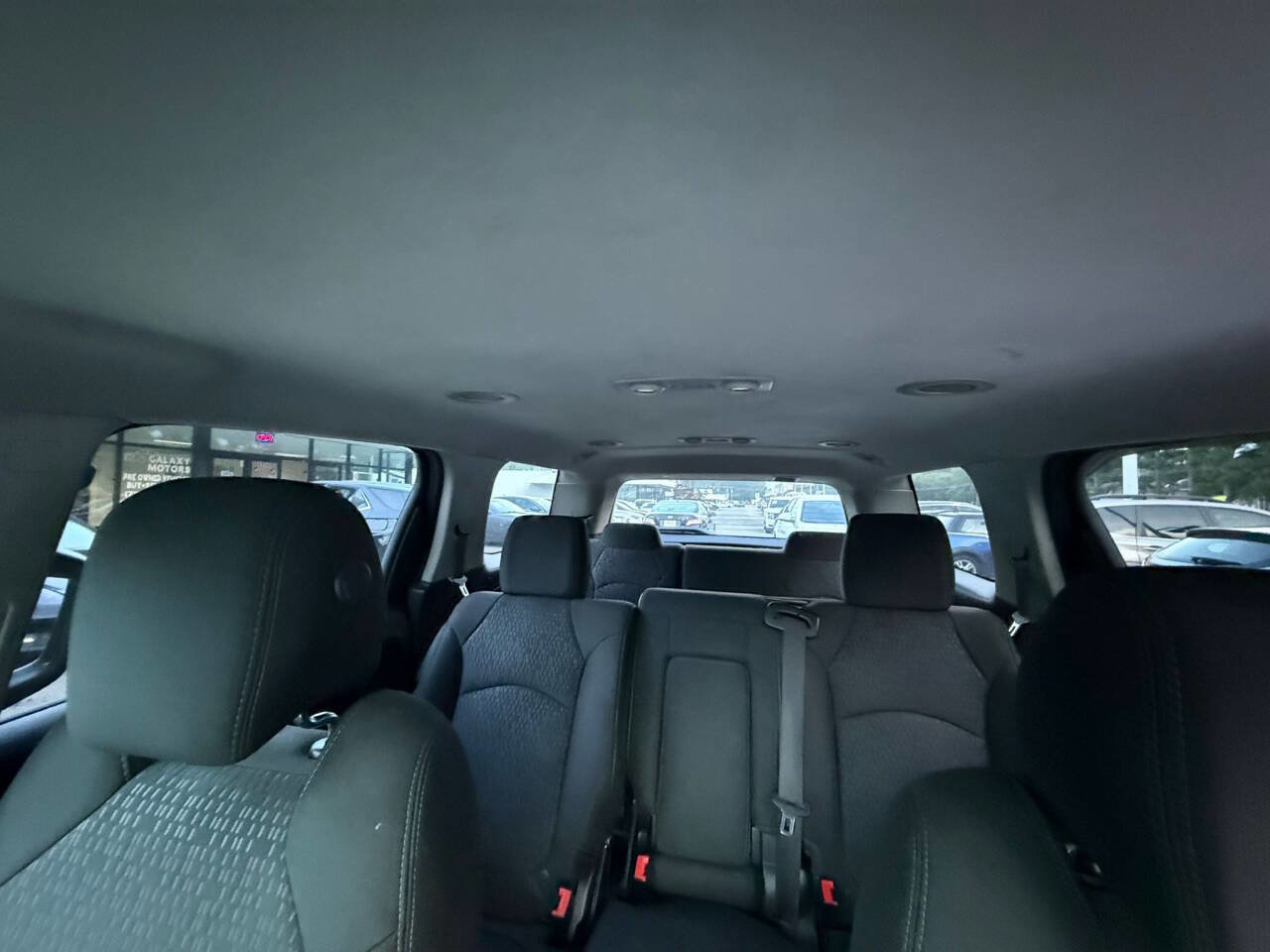 Used 2016 GMC Acadia SLE image 17