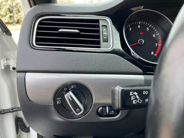 Used 2016 Volkswagen Jetta Sport image 11