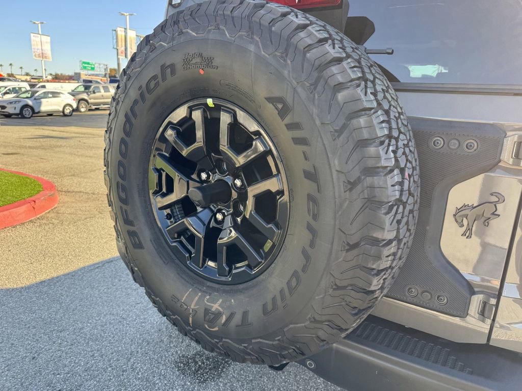New 2025 Ford Bronco Raptor w/ Interior Carbon Fiber Pack AWD/4WD image 9