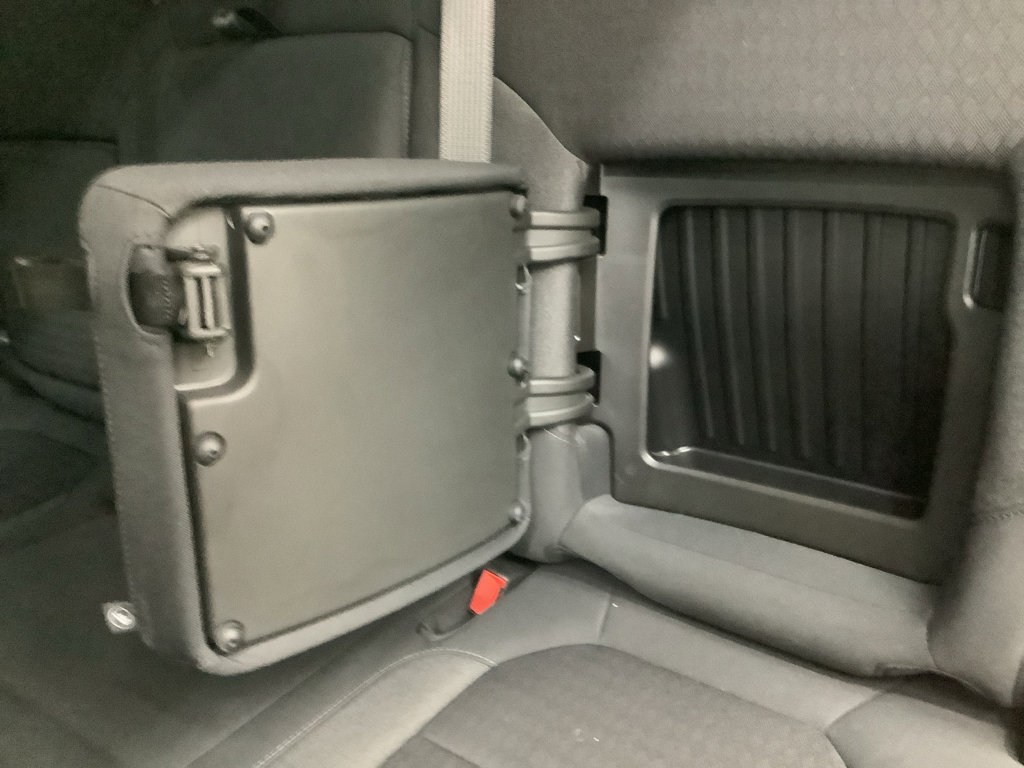 Used 2022 Chevrolet Silverado 1500 LT image 24