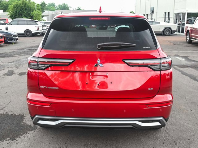 New 2025 Mitsubishi Outlander SE image 5