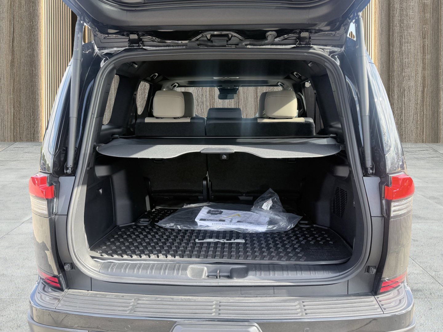 Used 2024 Lexus GX 550 image 76