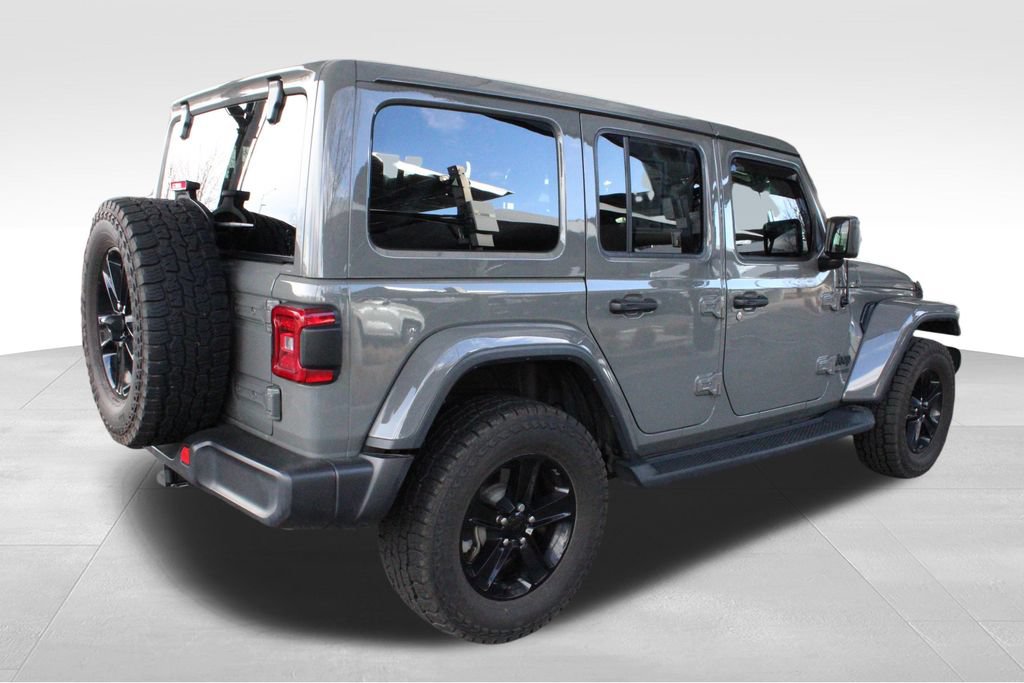 Used 2022 Jeep Wrangler Unlimited Sahara AWD/4WD image 15