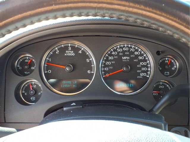 Used 2008 Chevrolet Suburban LTZ w/ LTZ Preferred Equipment Group image 10