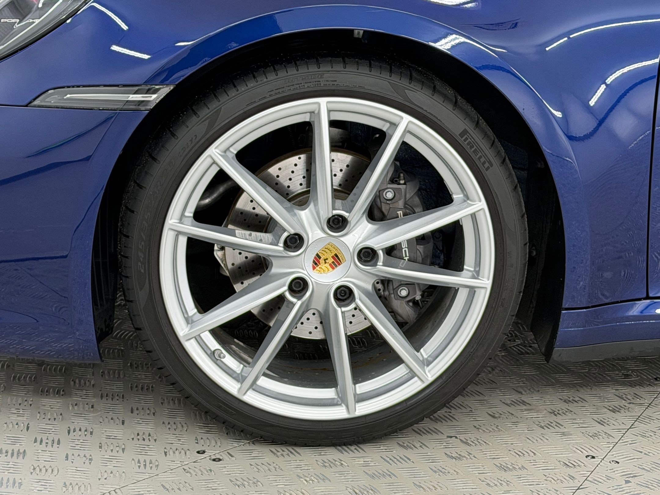 Certified 2020 Porsche 911 Carrera RWD image 12