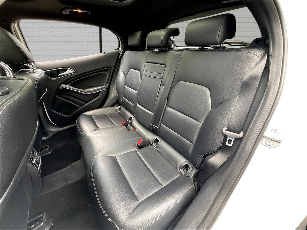 Used 2018 Mercedes-Benz GLA 250 image 17