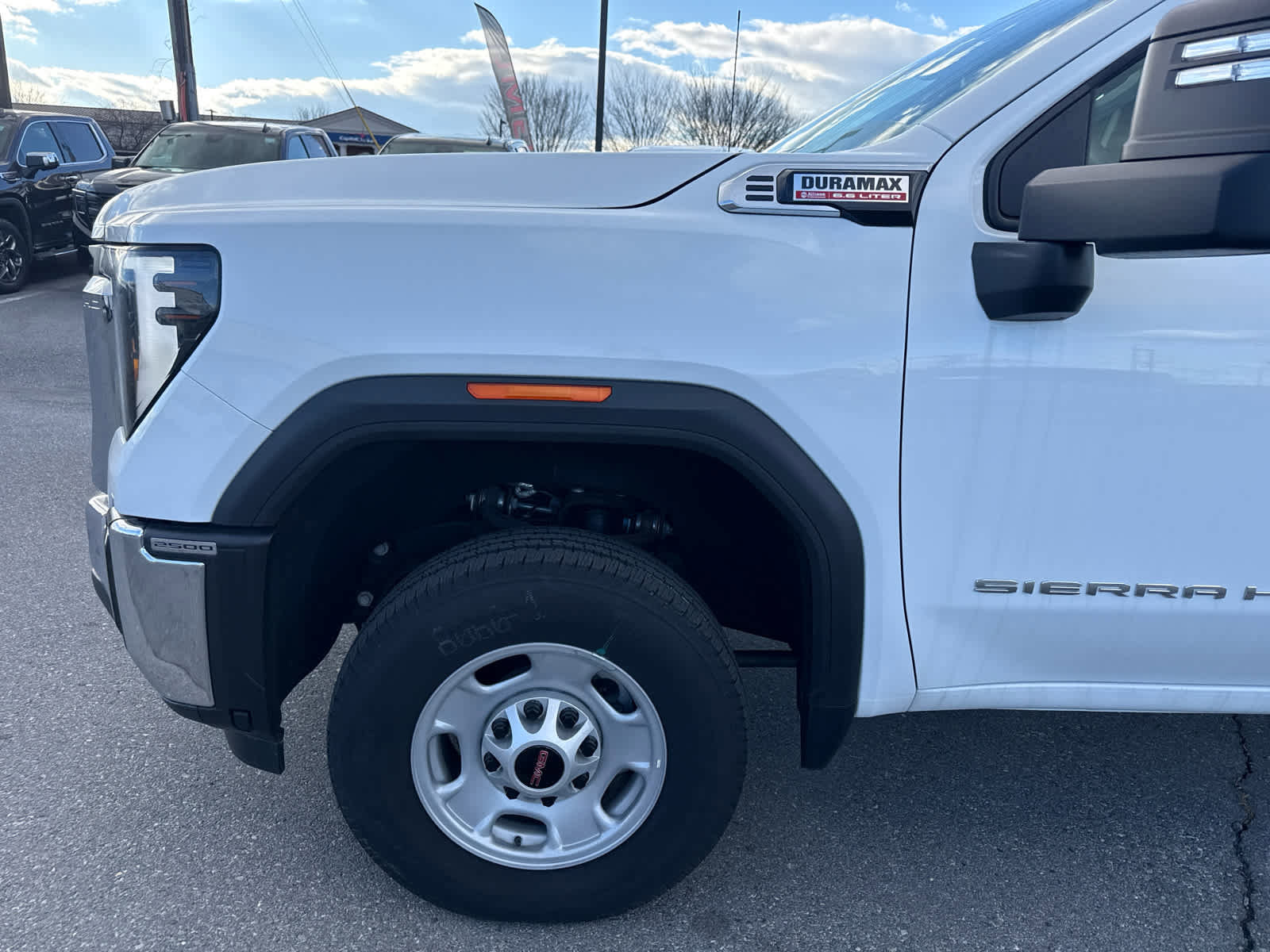 New 2024 GMC Sierra 2500 Pro w/ Convenience Package image 2