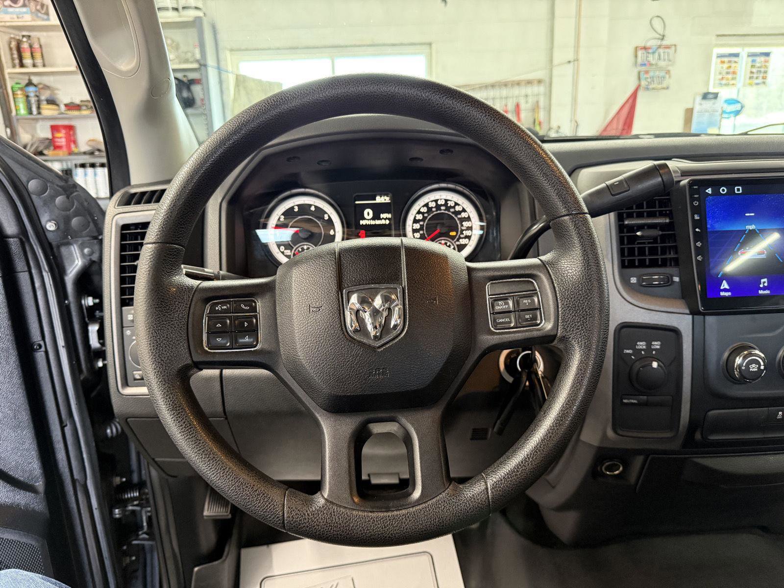 Used 2014 RAM 1500 Express AWD/4WD image 14