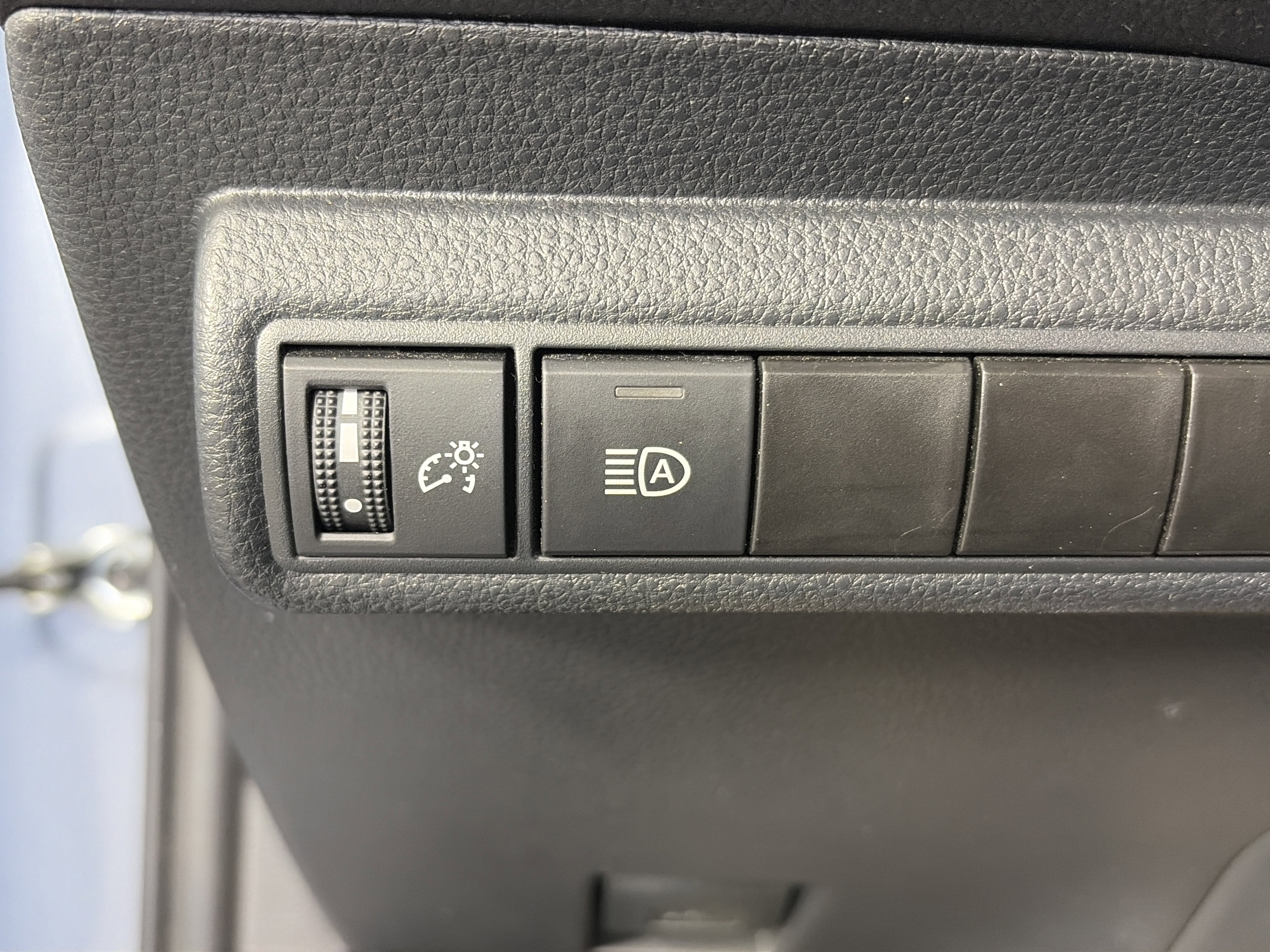 Used 2024 Toyota Corolla LE FWD image 26