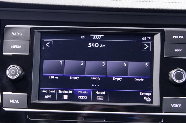 Used 2022 Volkswagen Jetta S image 29